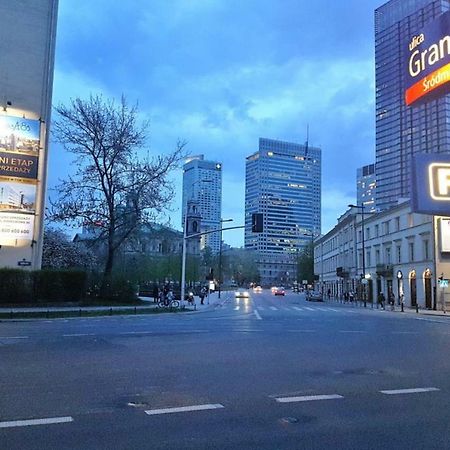 P&O Apartments Grzybowska 9 Warsawa Bagian luar foto