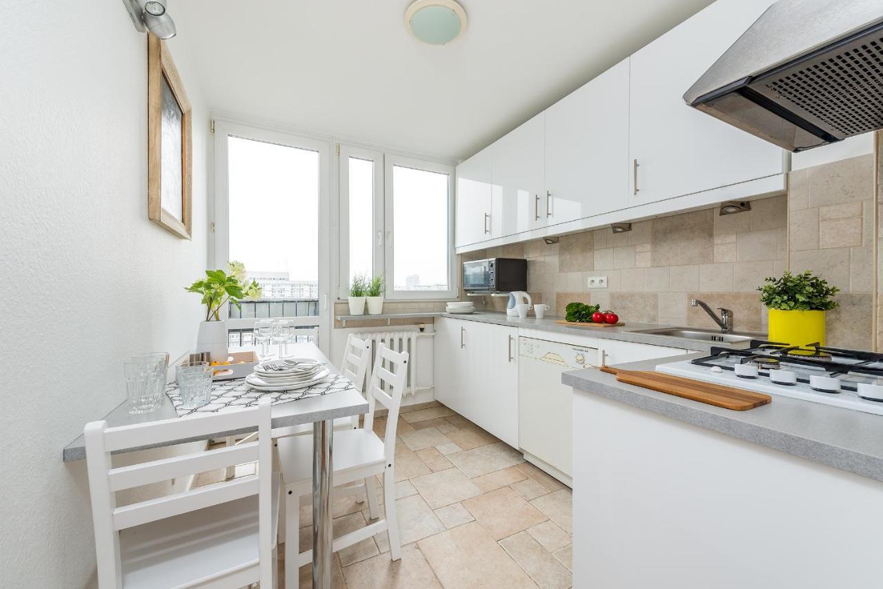 P&O Apartments Grzybowska 9 Warsawa Bagian luar foto